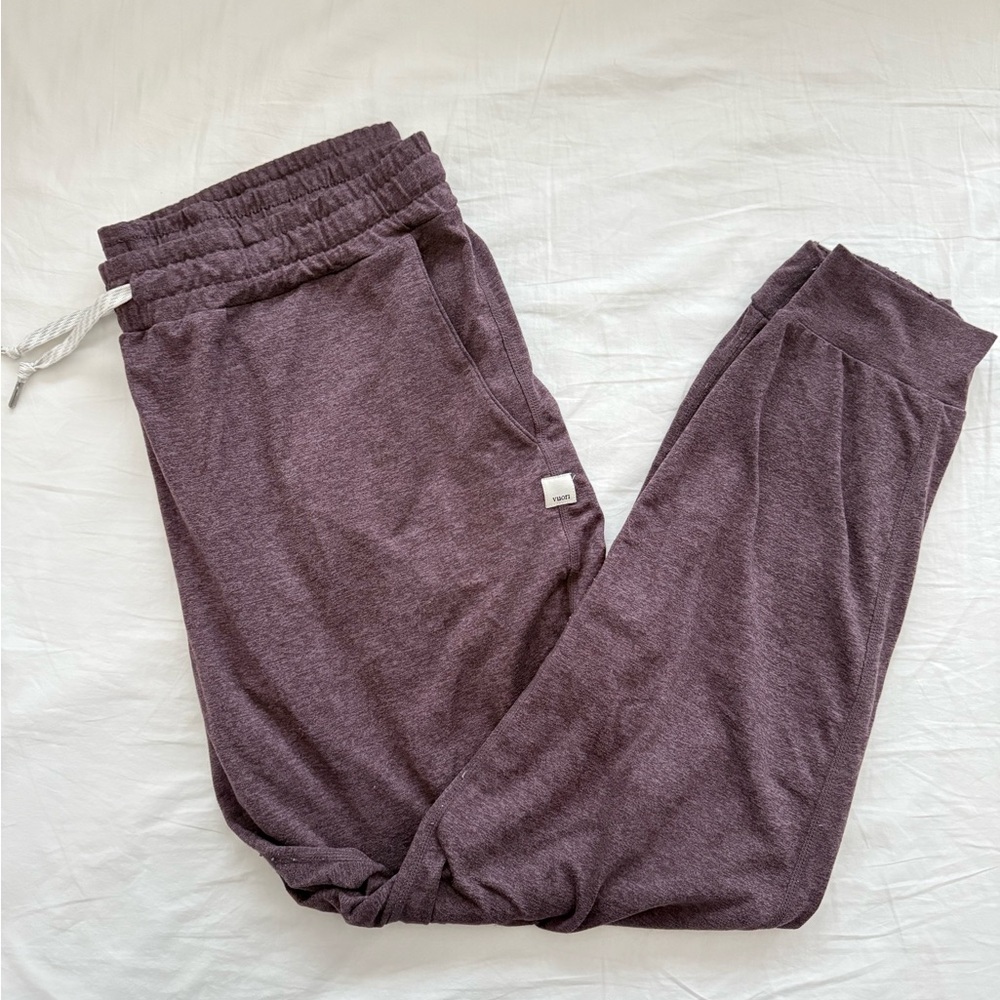 Vuori Performance Joggers